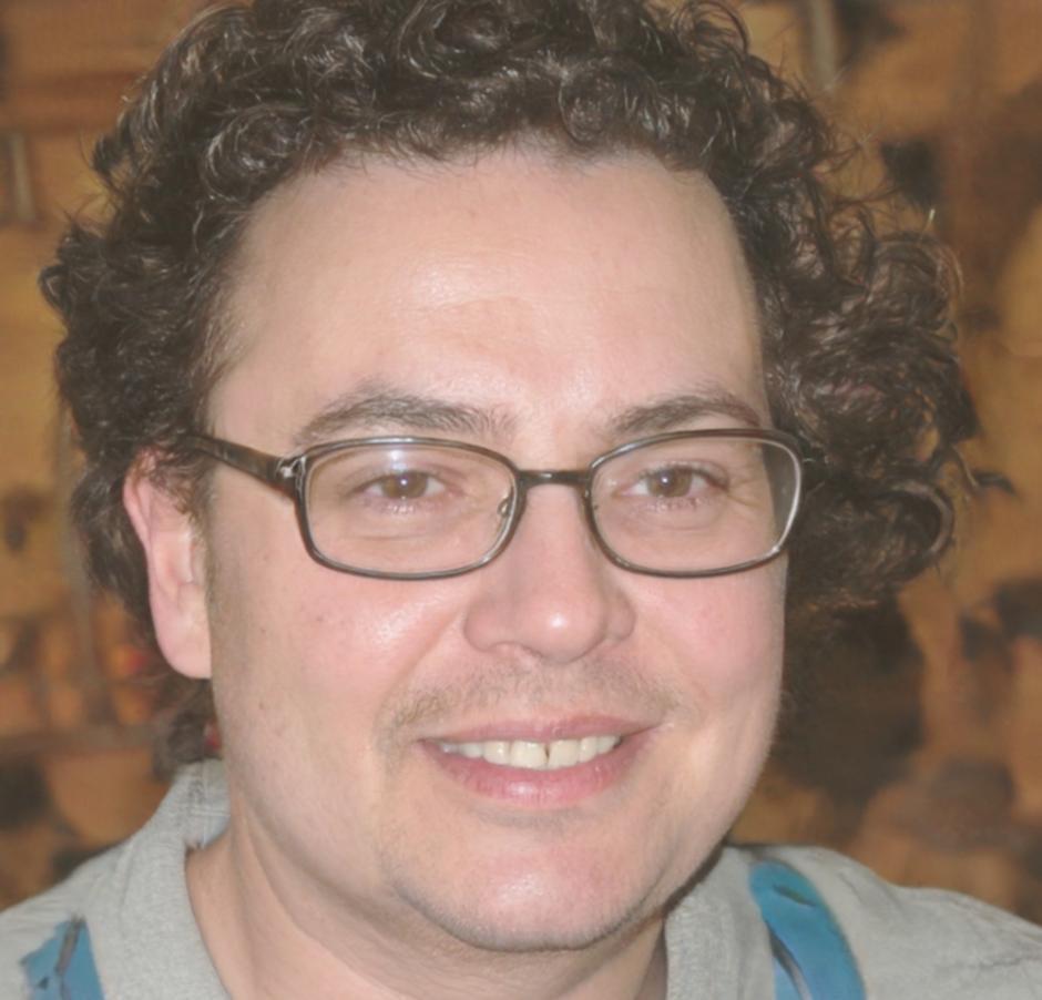 Instructor Maxwell Chen